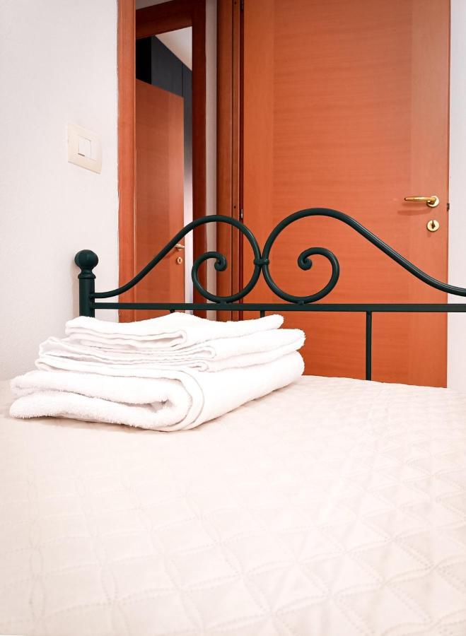 Domumontegrappa - Appartamento Indipendente Con Giardino - Sestu Exteriör bild